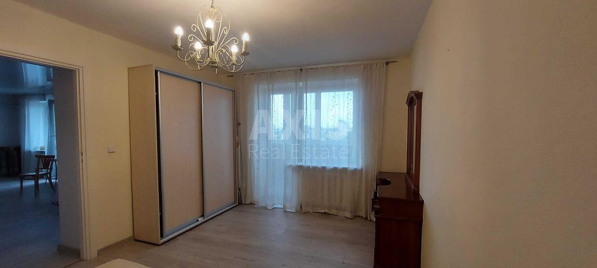 4k apartment vul. Dovzhenka 14/11