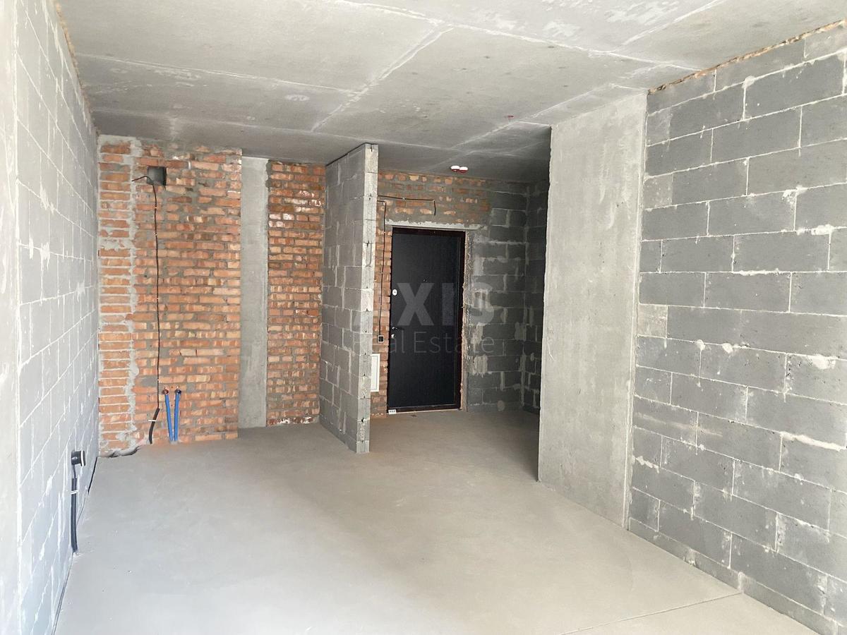 2к квартира ул. Александра Олеся 53