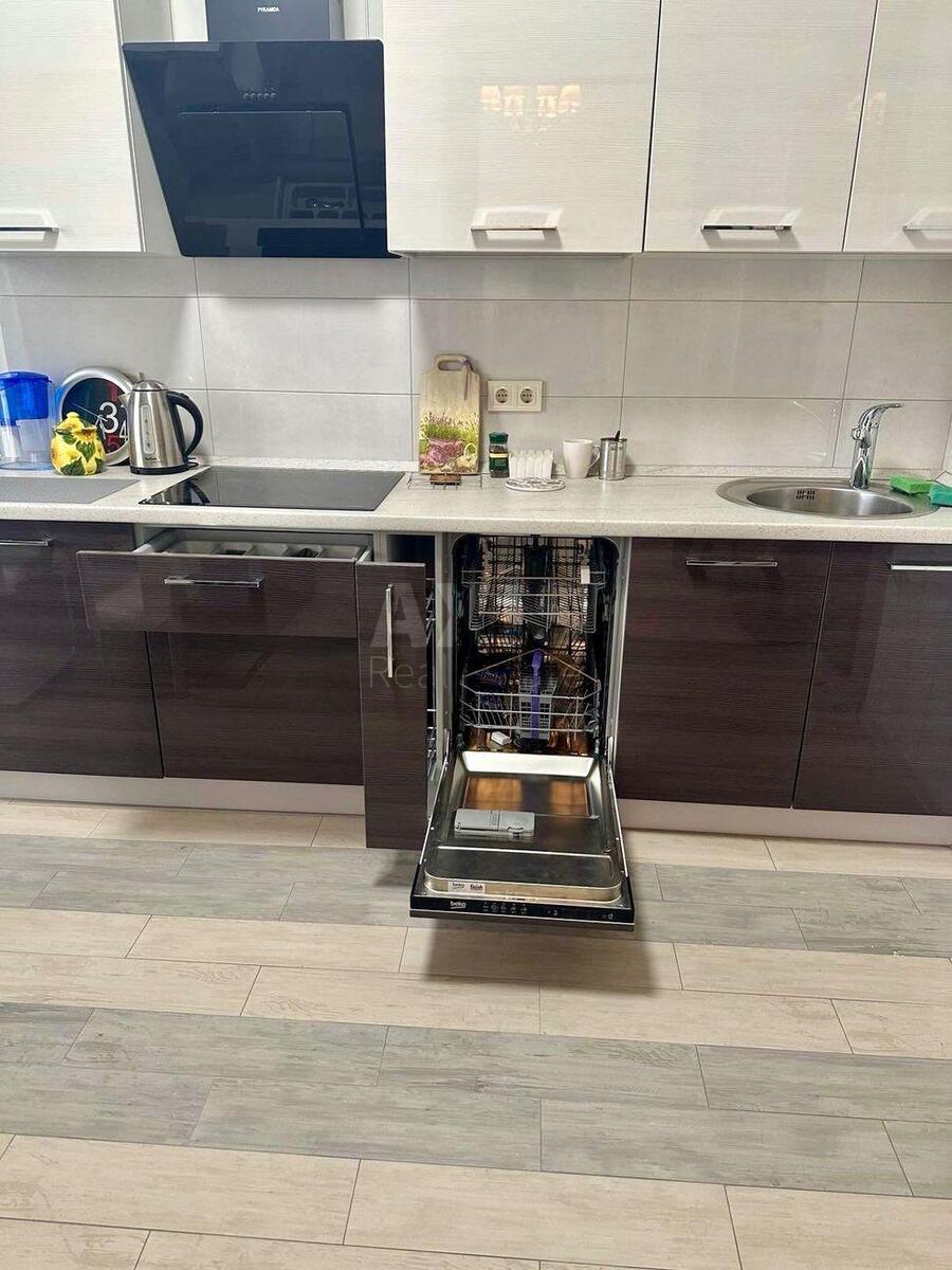 1k apartment vul. Lebedjeva Mykoly 4/39А59901