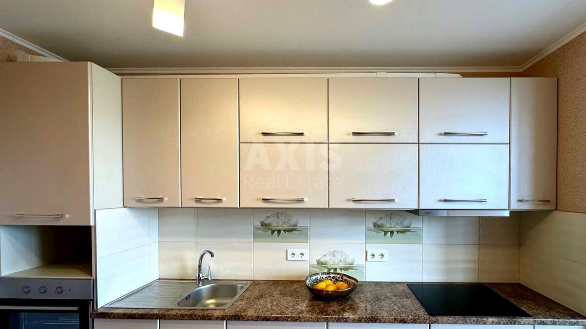 3k apartment vul. Dragomanova 31В615300