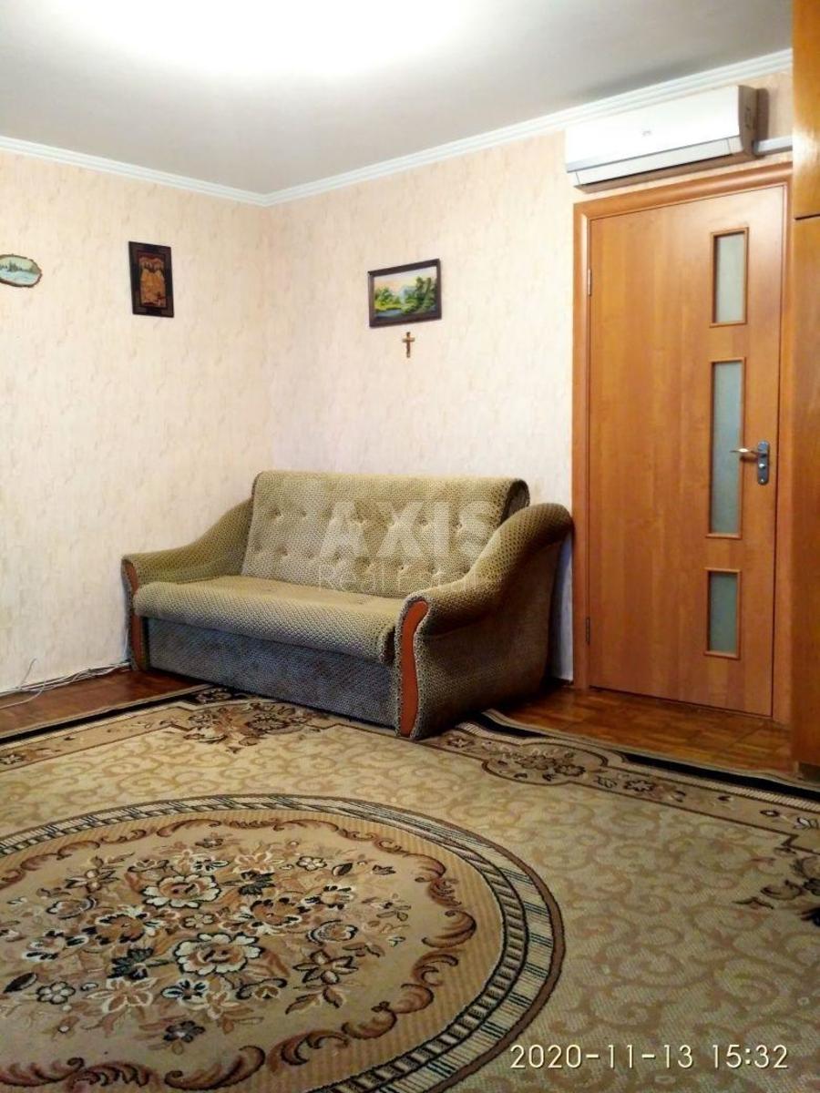 1к квартира пр-т Комарова Космонавта 9Б