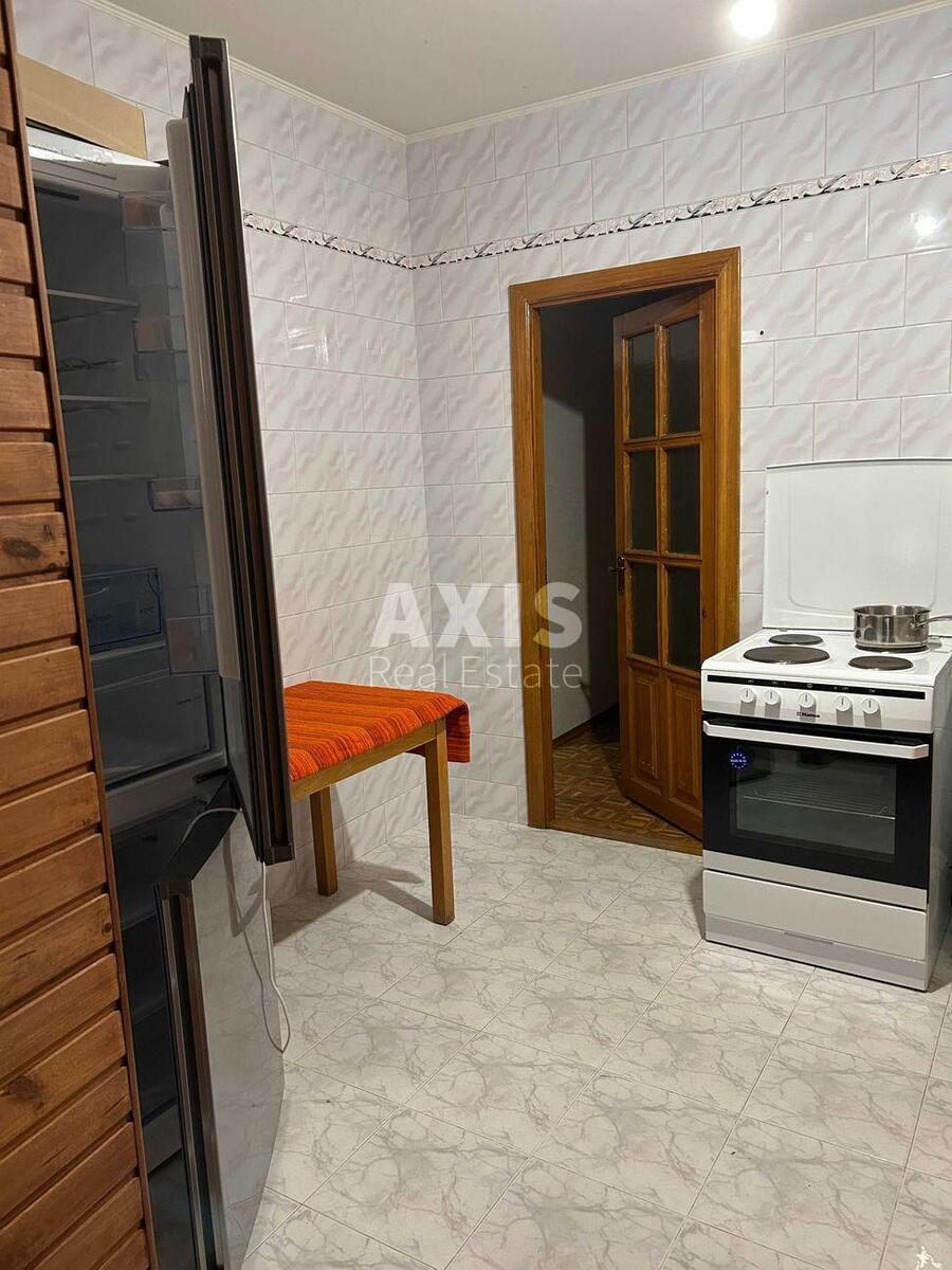 3к квартира ул. Братства Тарасовцев 10606670