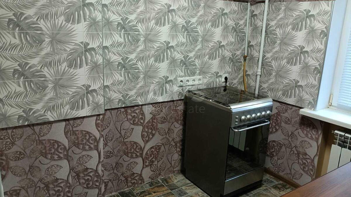 1k apartment vul. Chervonopil's'ka 167