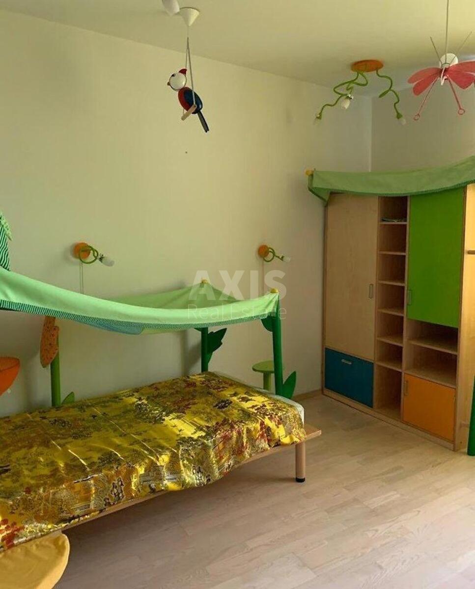 3k apartment vul. Urlivs'ka 11А568515