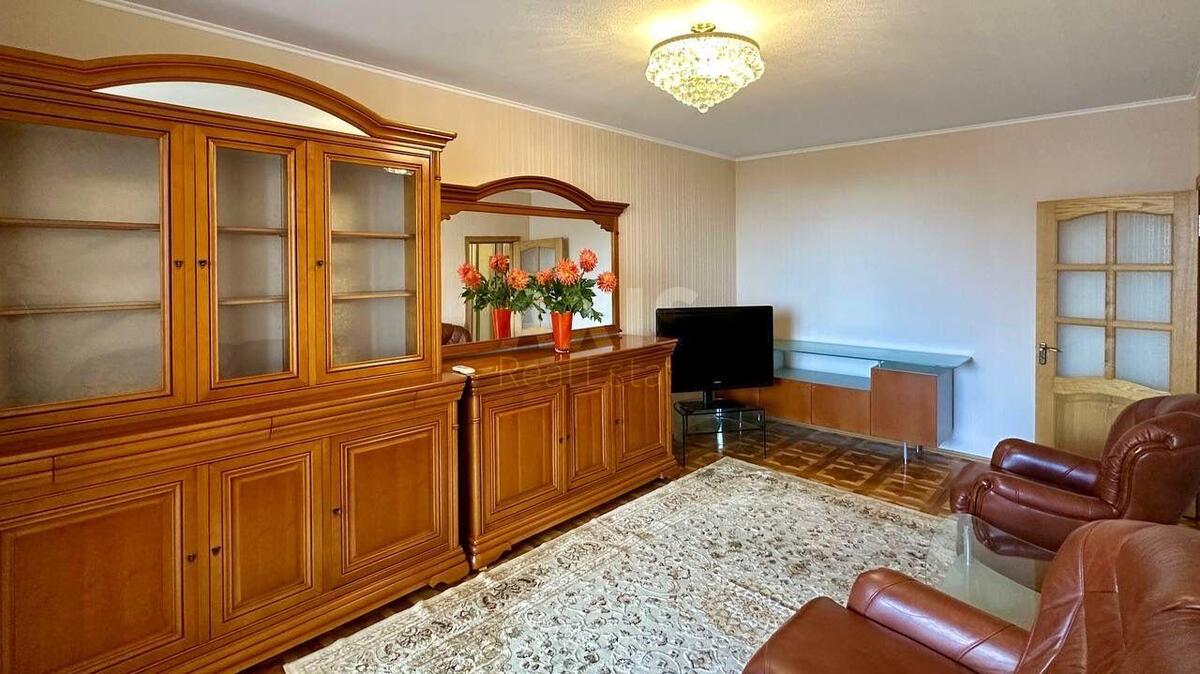3k apartment vul. Dragomanova 31583144