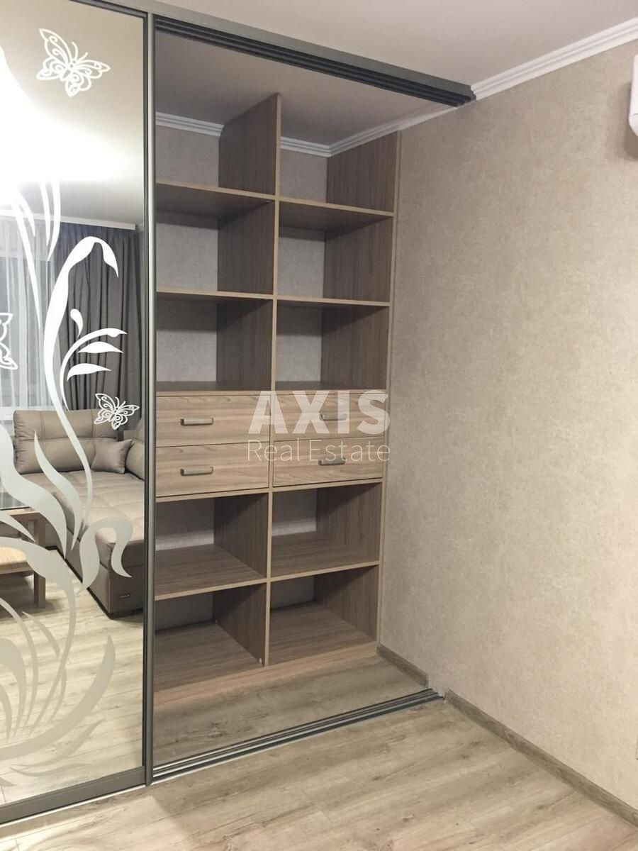 2k apartment pr-t Romana Shuhevicha 30А626136