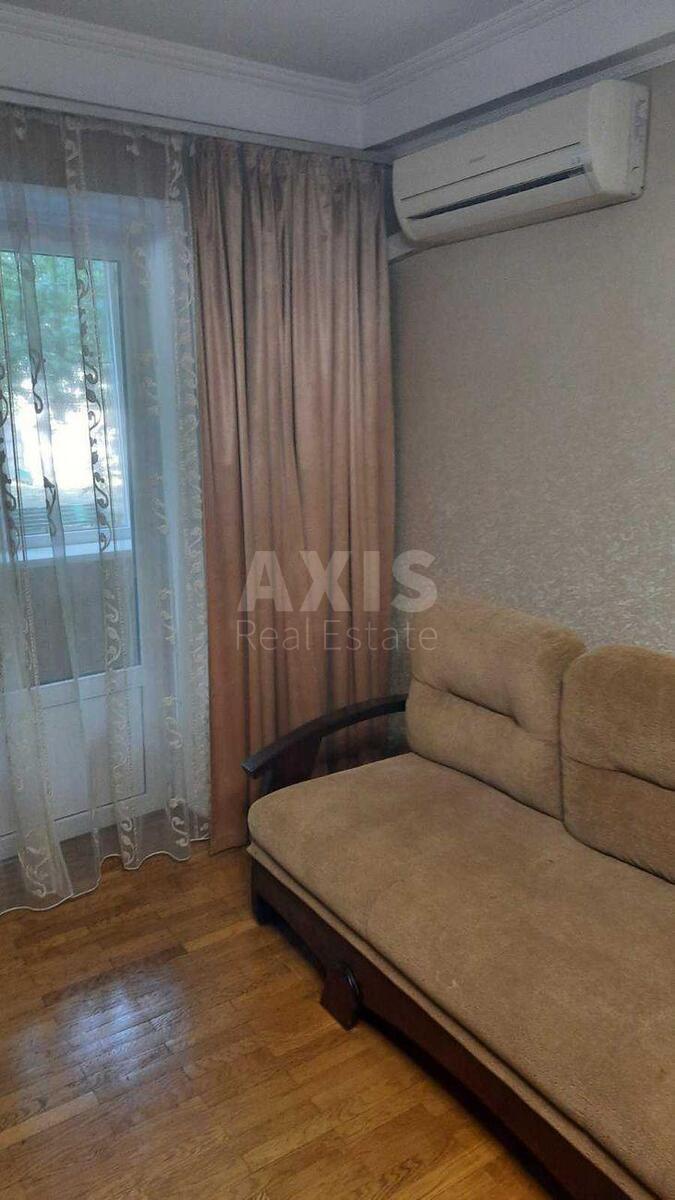 3k apartment vul. Borshhagivs'ka 167