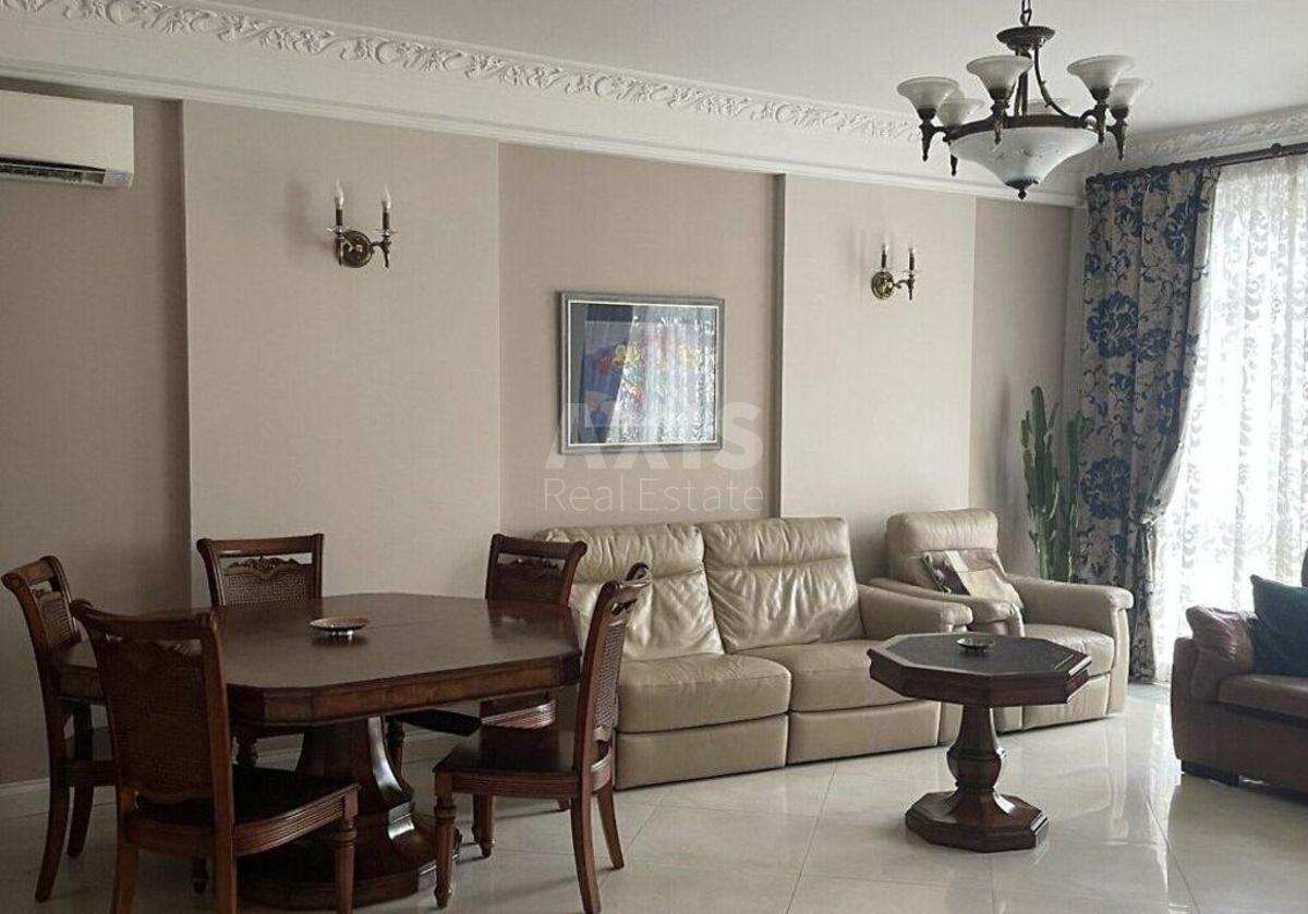 4k apartment vul. Nazarivs'ka 232