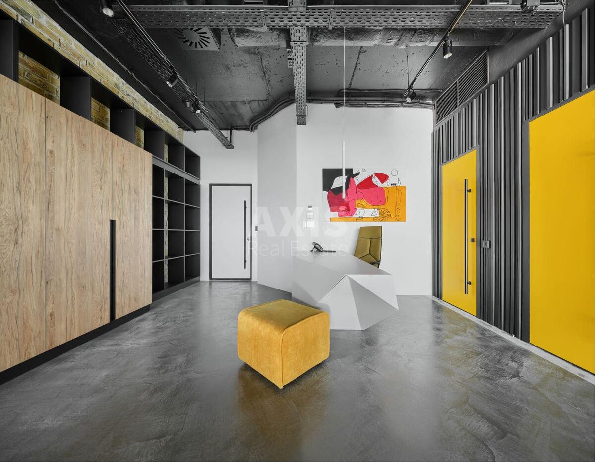Office uzv. Klovs'kyj 7, 100m28