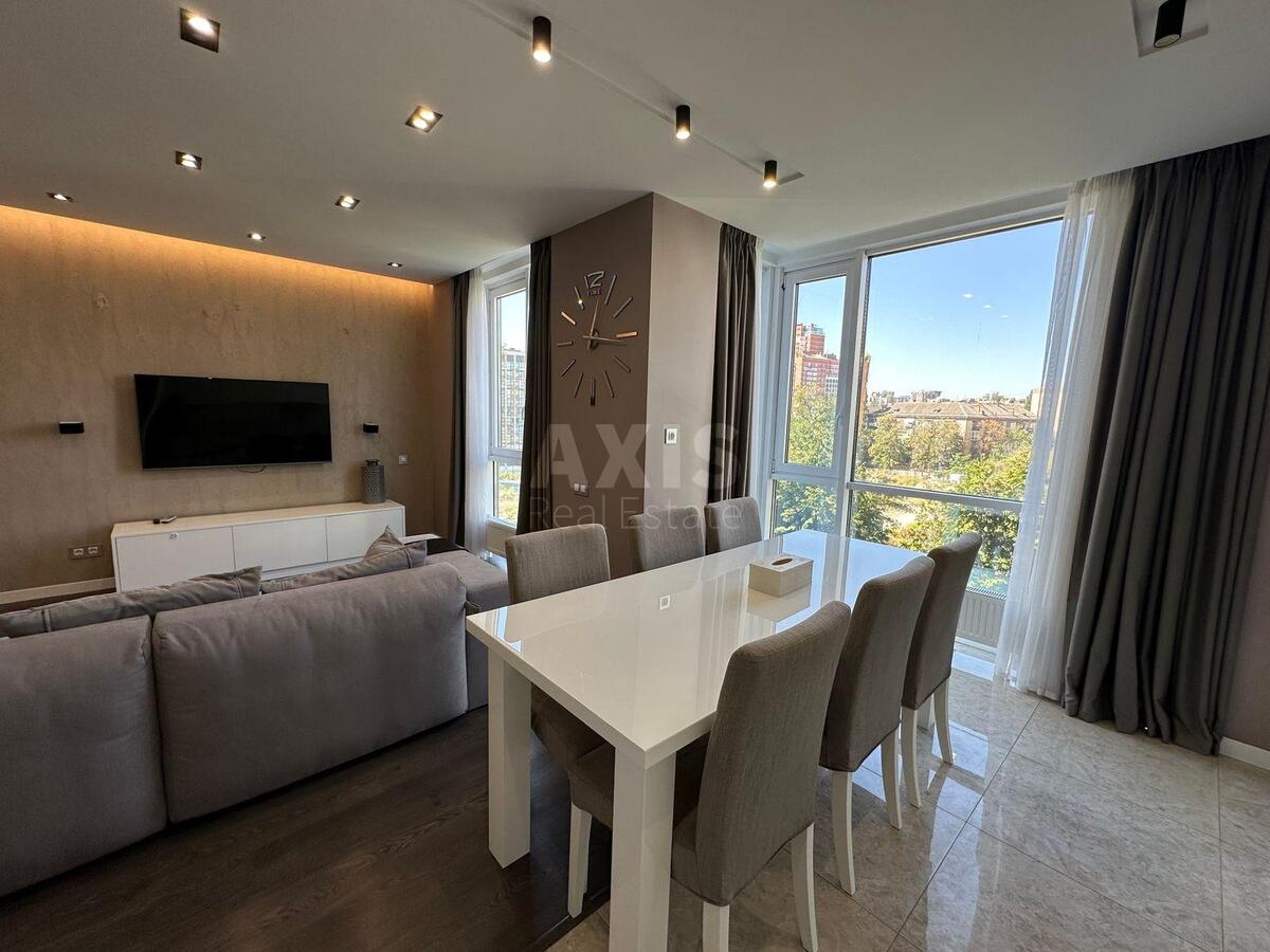 3k apartment vul. Kudri Ivana 758027