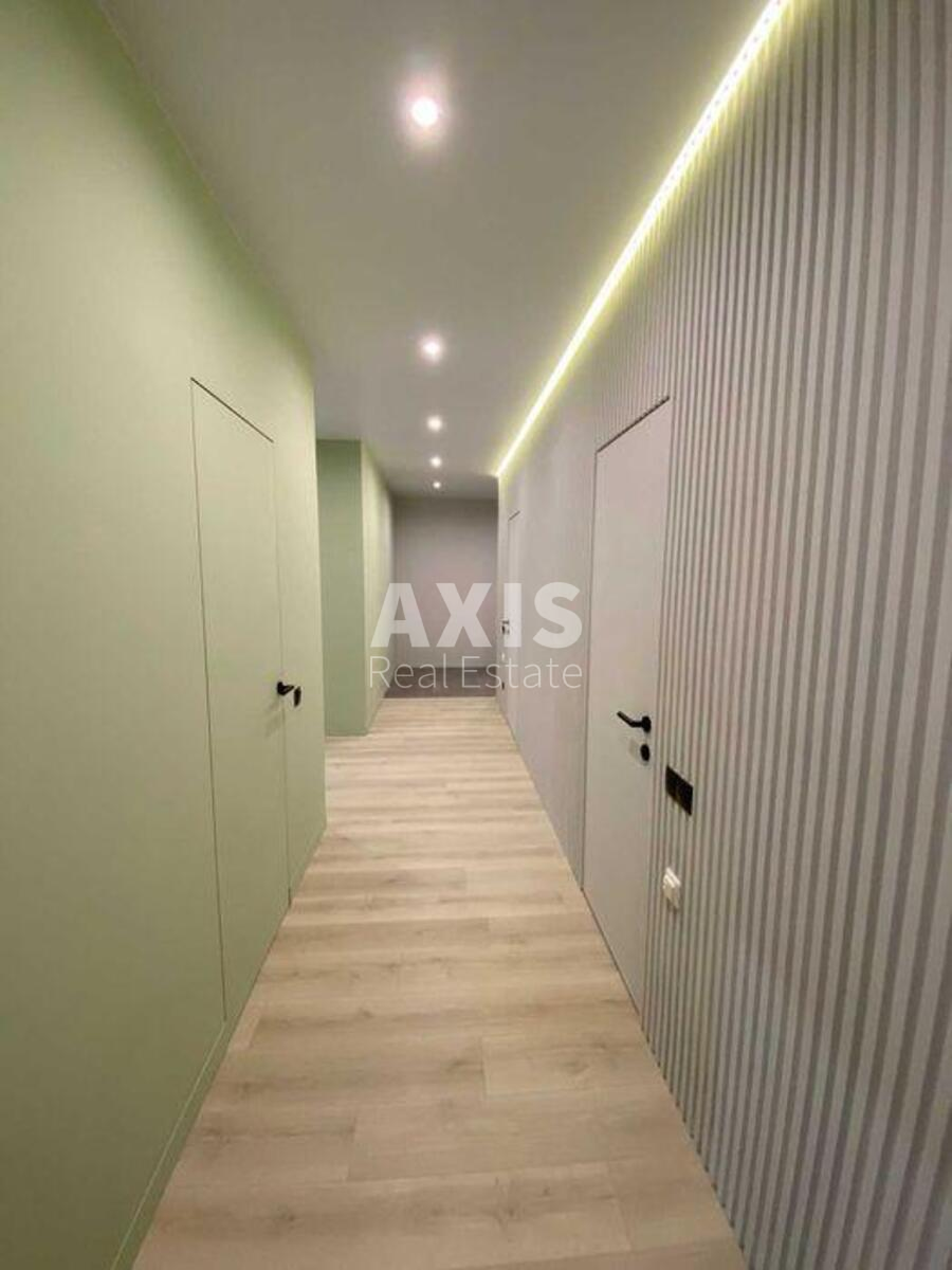 3k apartment vul. Malynovs'kogo Marshala 81