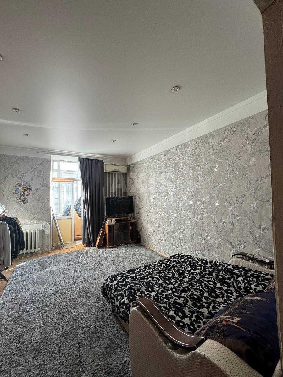 1k apartment vul. Zhyljans'ka 76