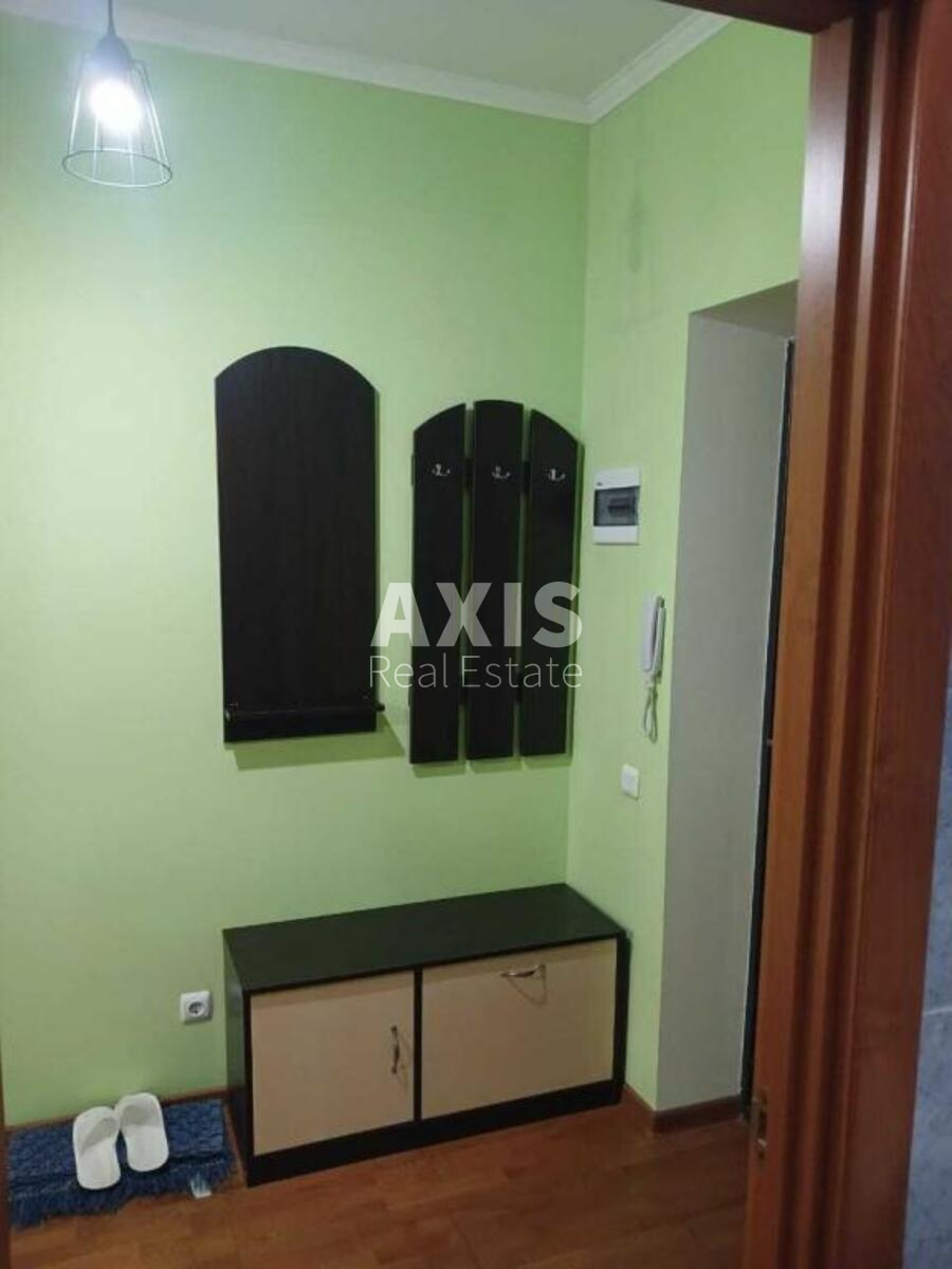 1k apartment vul. Olenivs'ka 914