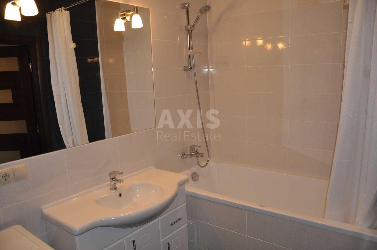 1k apartment vul. Ahmatovoi' Anny 22А6