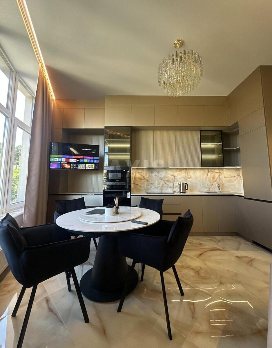 2k apartment vul. Kikvidze 19А584630