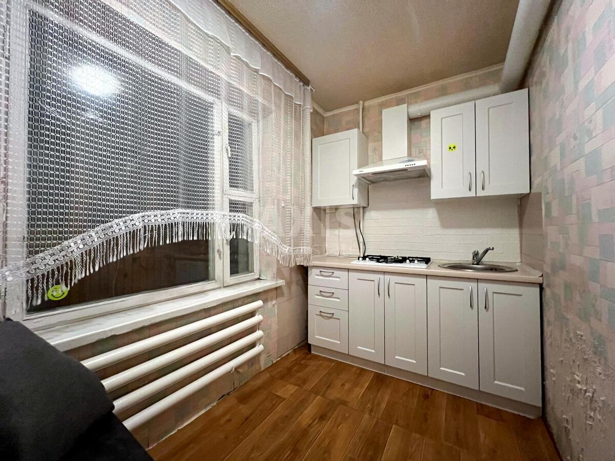 1k apartment vul. Symyrenka 12А63178