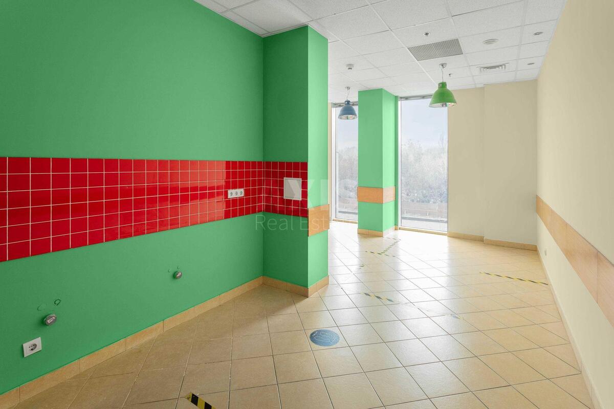 Office vul. Amosova Mykoly 12, 470m29