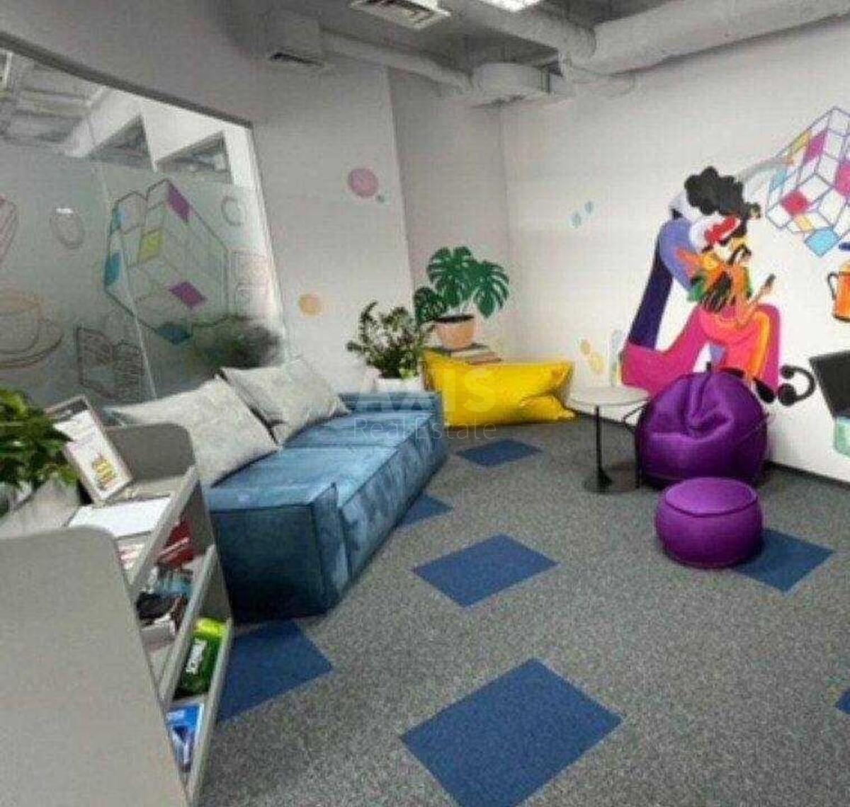 Office vul. Lejpcyz'ka 15, 440m22