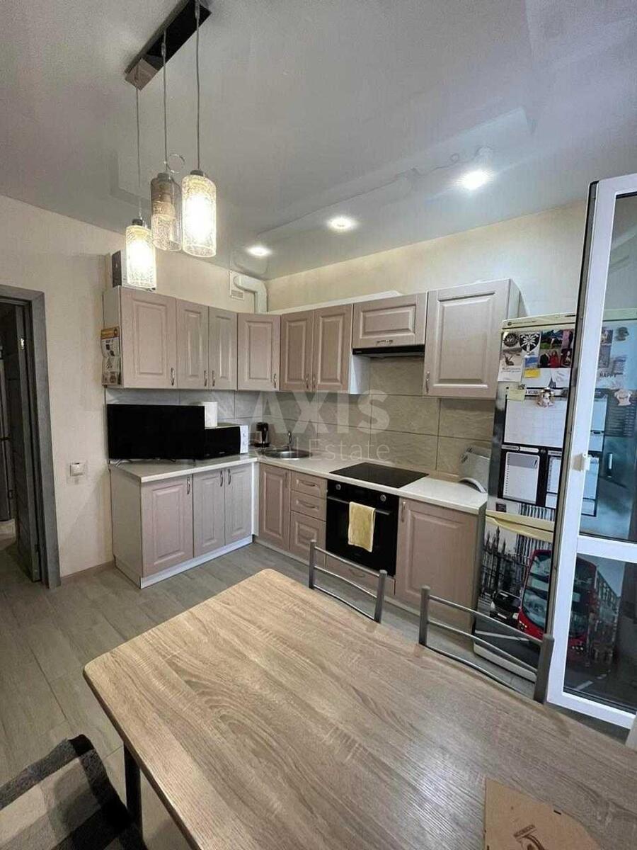 1k apartment vul. Krakivs'ka 27А596210