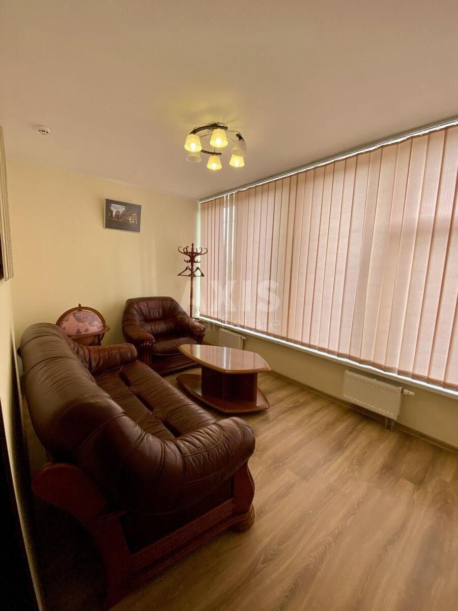 Office pr-t Lobanovs'kogo 150, 195m2596915