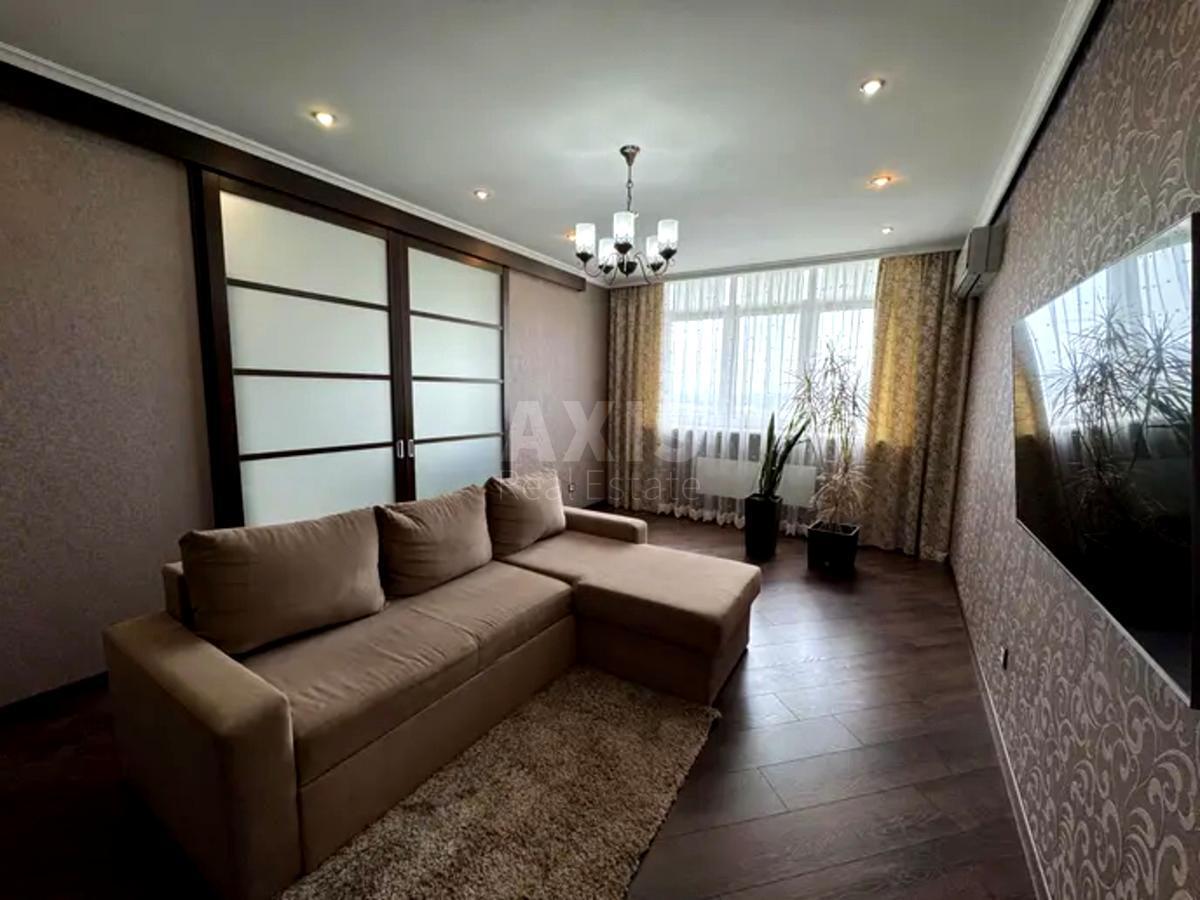 2к квартира пр-т Бажана Николая 8Б640089