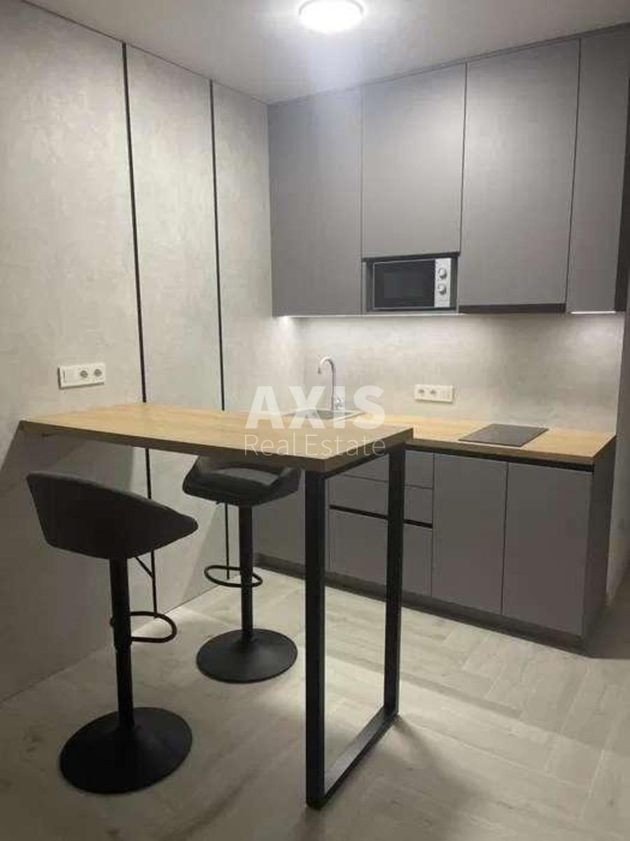 1k apartment vul. Radchenka Petra 27