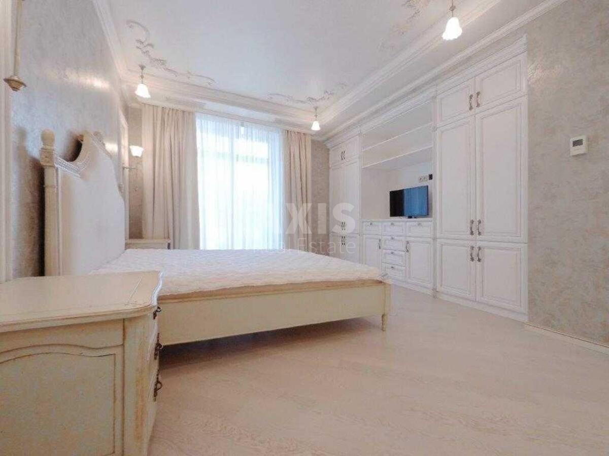 4k apartment vul. Instytuts'ka 181