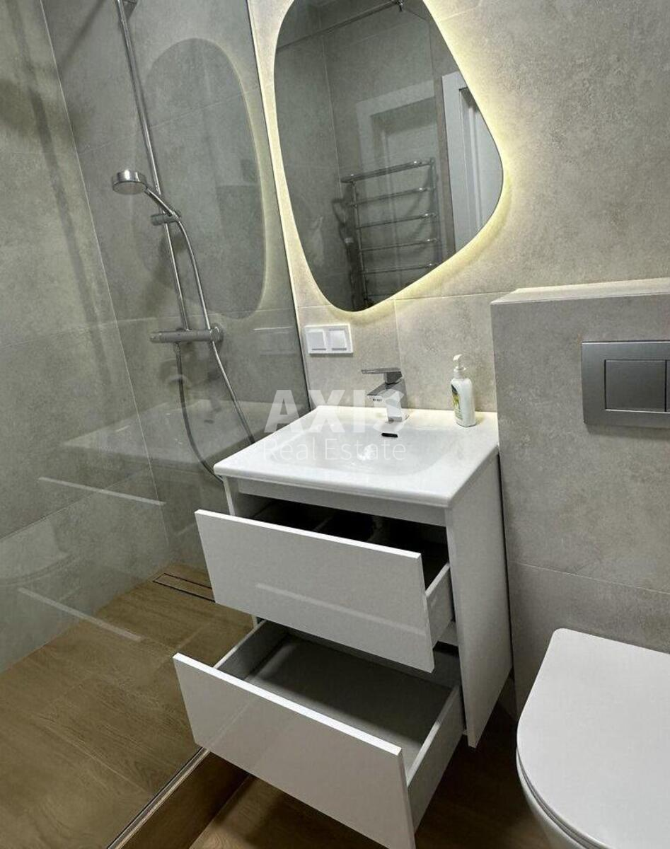 1k apartment pr-t Povitryanykh Syl 56615847