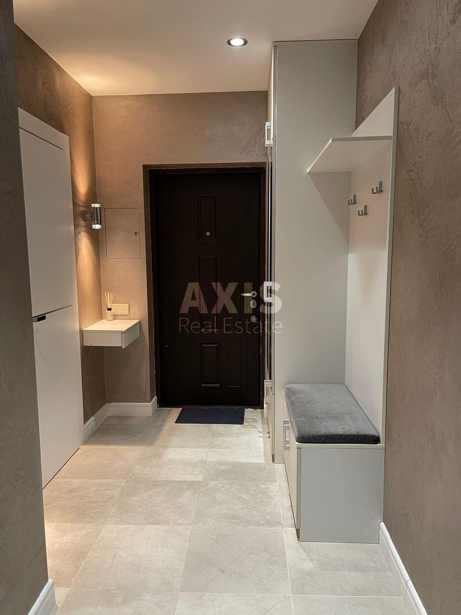2k apartment pr-t Lobanovs'kogo 4В3