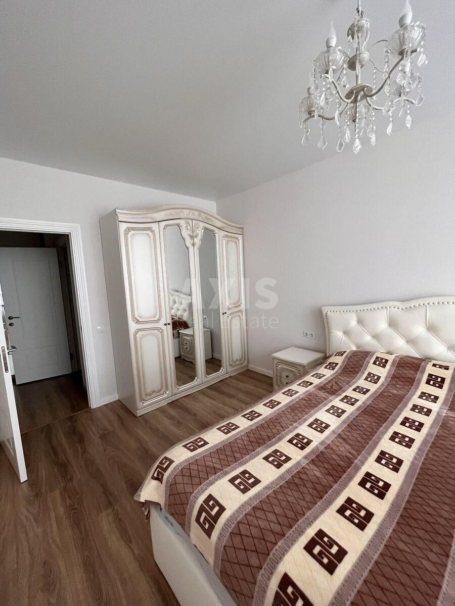 2k apartment vul. Glybochyc'ka 13605779