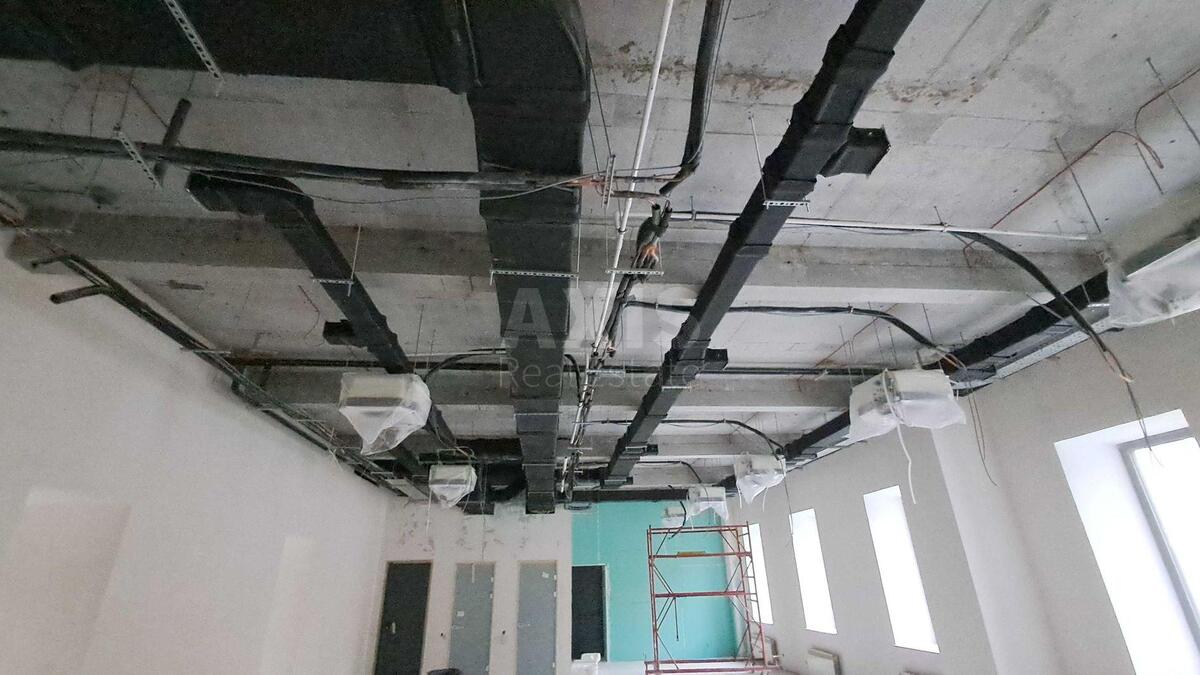 Office vul. Zhyljans'ka 146, 500m25
