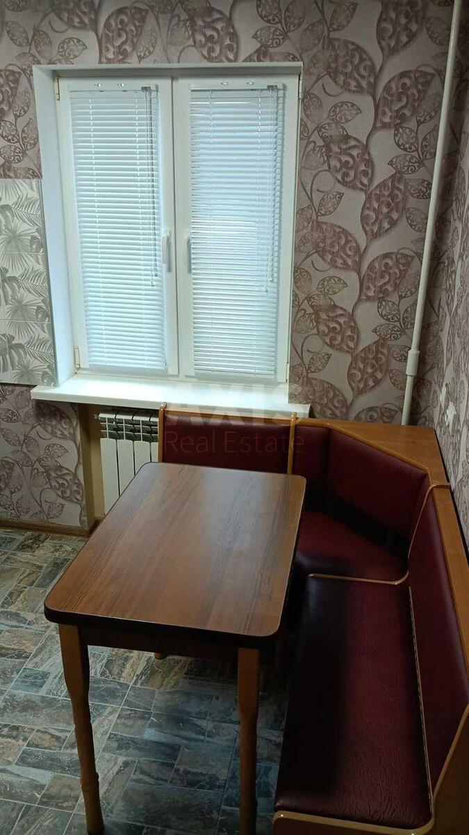 1k apartment vul. Chervonopil's'ka 168