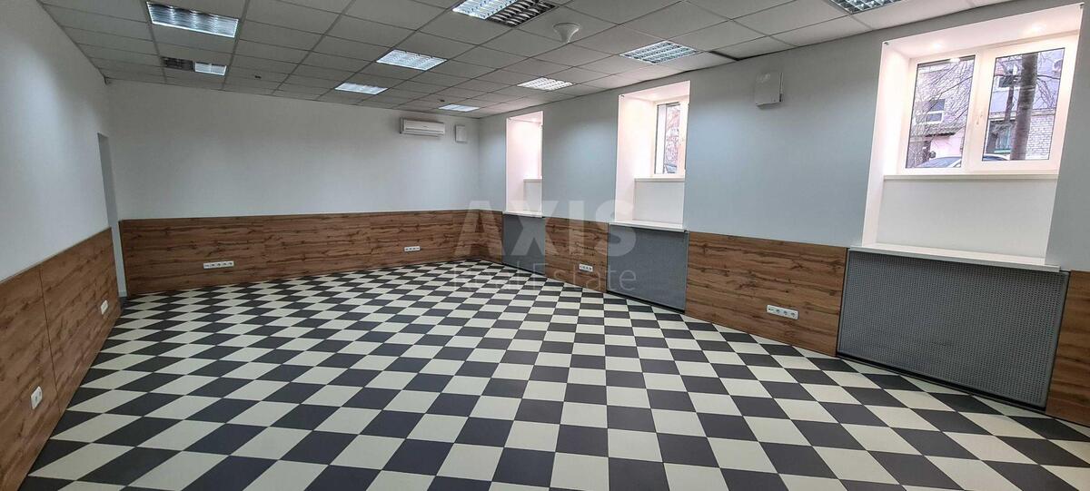 Trade object vul. Obolons'ka 9, 120m2608221