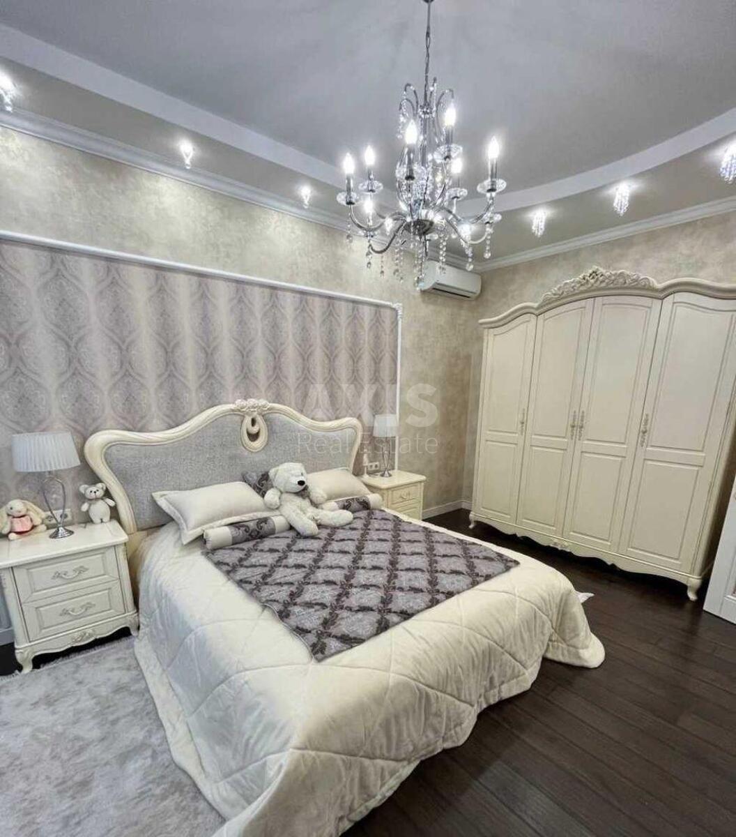 4к квартира ул. Болсуновская 22