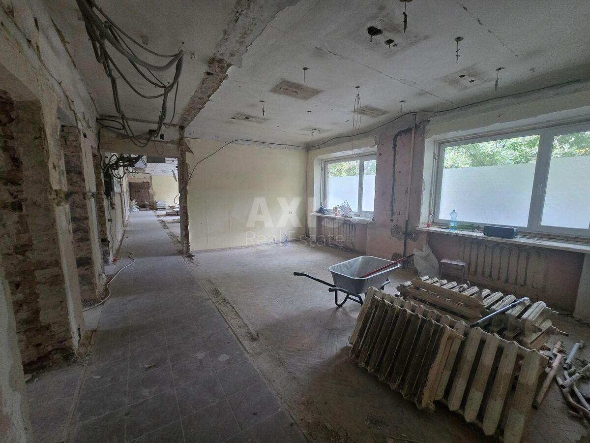 Trade object vul. Gonchara Olesja 6, 330m2609005