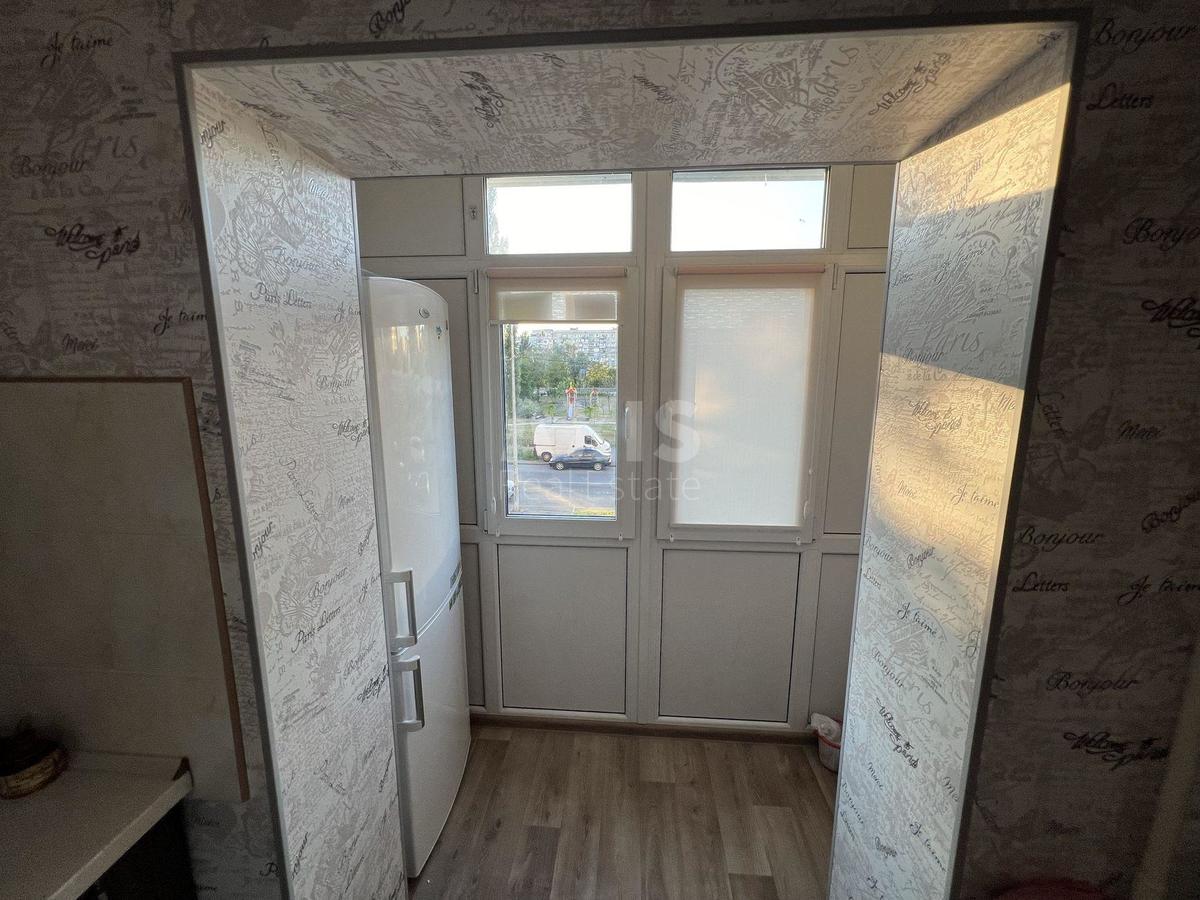 1k apartment vul. Serafymovycha 7А10