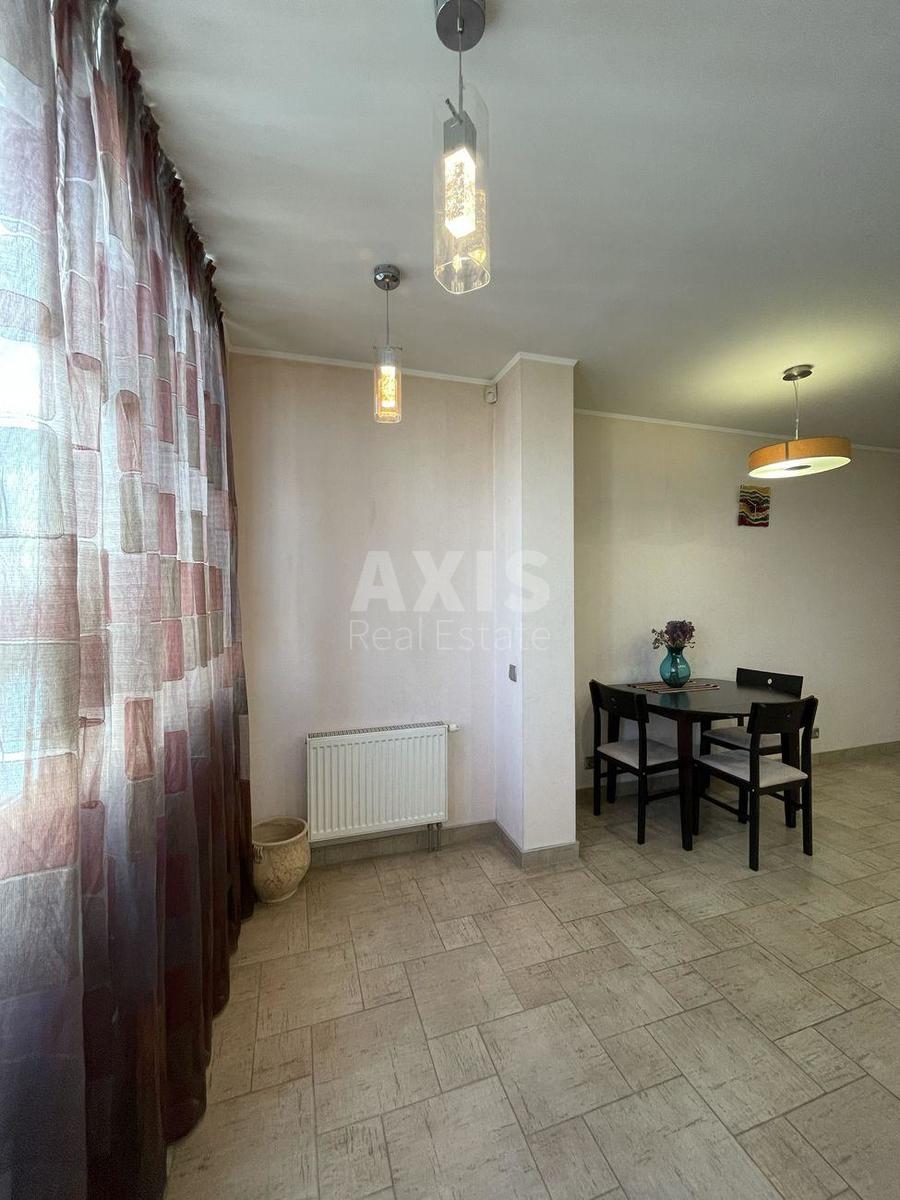 1k apartment vul. Ushakova Mykoly 11
