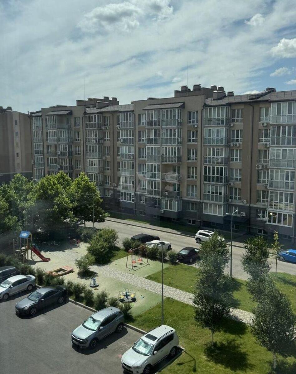 4k apartment vul. Metrologichna 545677113
