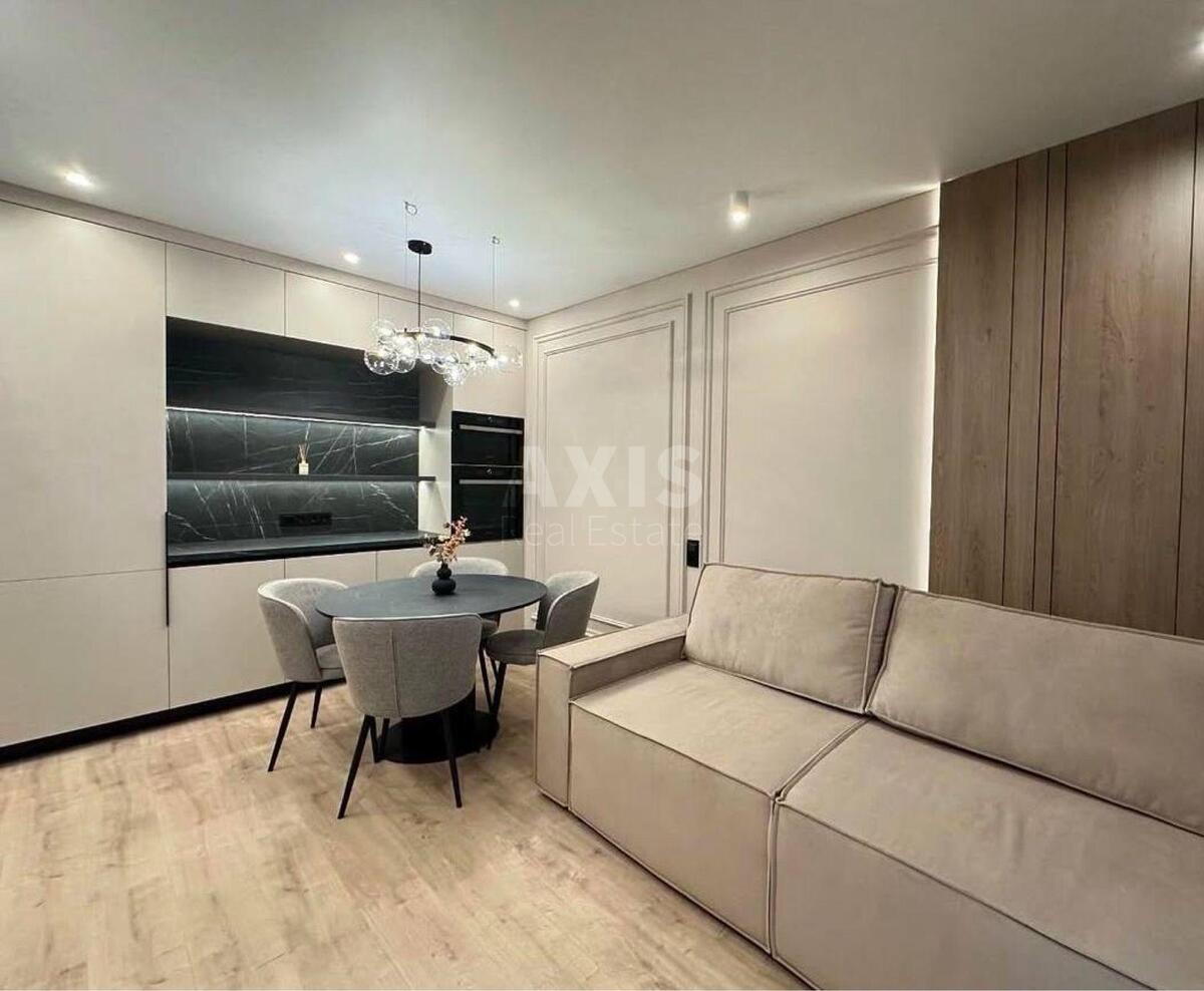 2k apartment vul. Barbjusa Anri 52/1