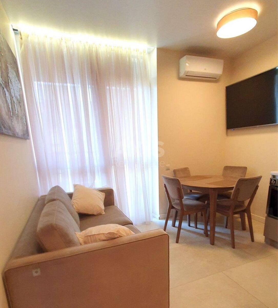 2k apartment vul. Velyka Vasyl'kivs'ka 1390