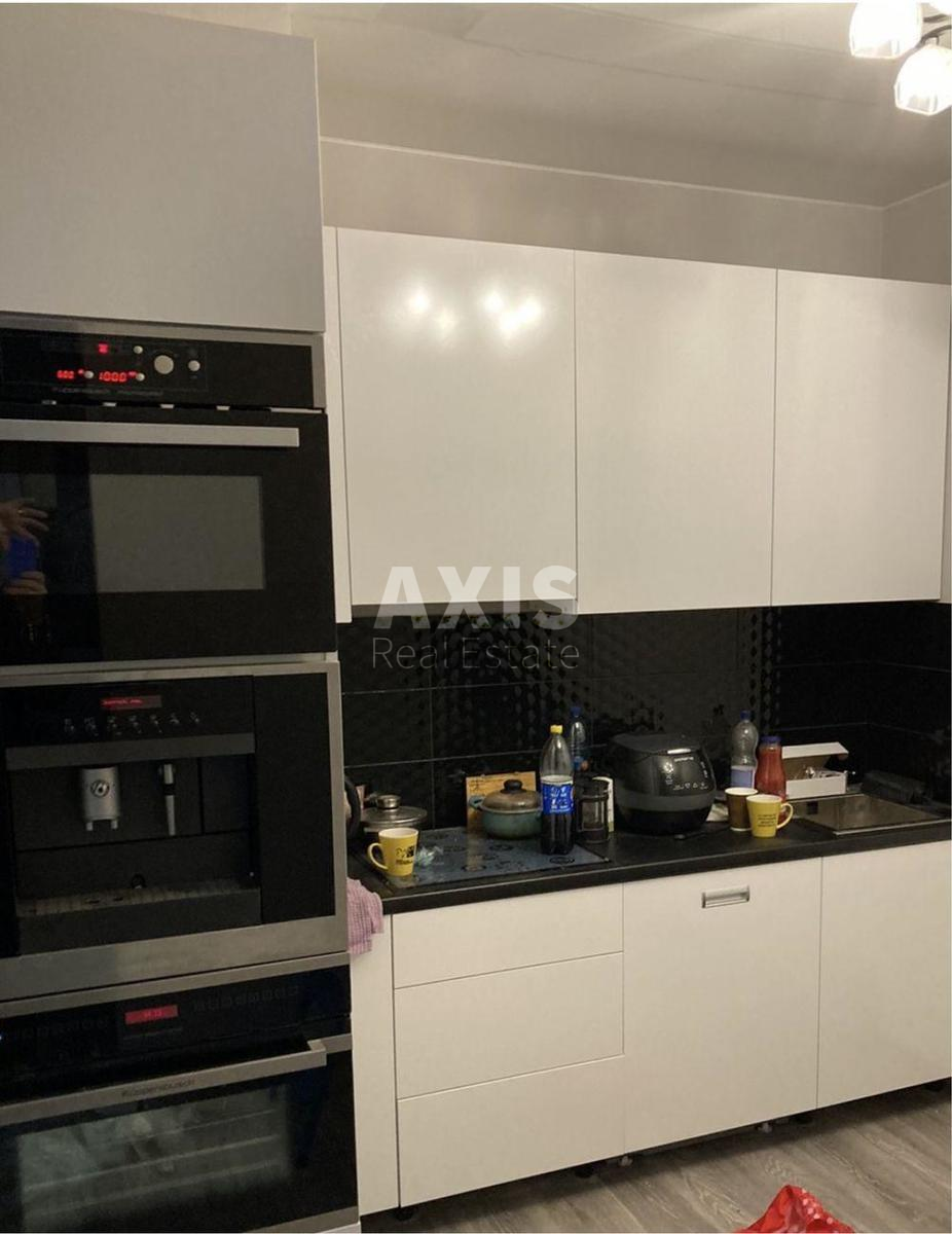 2k apartment vul. Kondratjuka Jurija 1