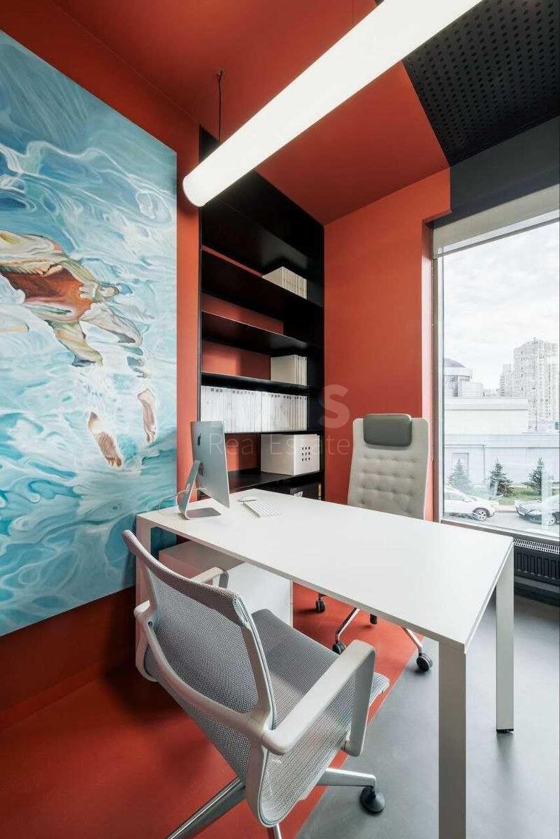 Office nab. Dniprovs'ka 14Б, 245m2607194