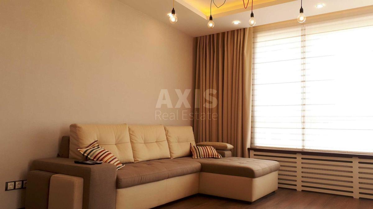 2k apartment vul. Zarichna 12
