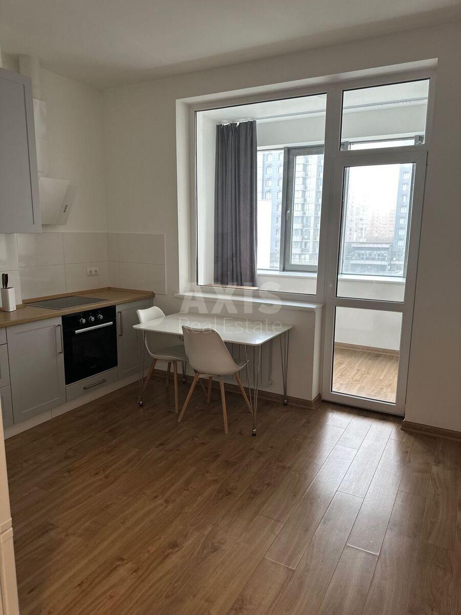1k apartment vul. Truskavec'ka 4Б0