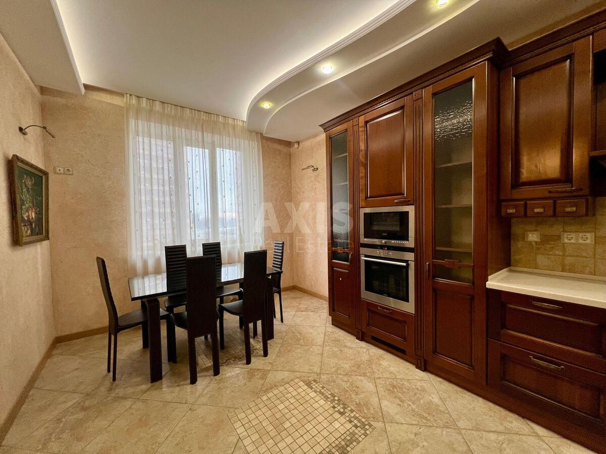 3к квартира ул. Евгения Коновальца 32Г7