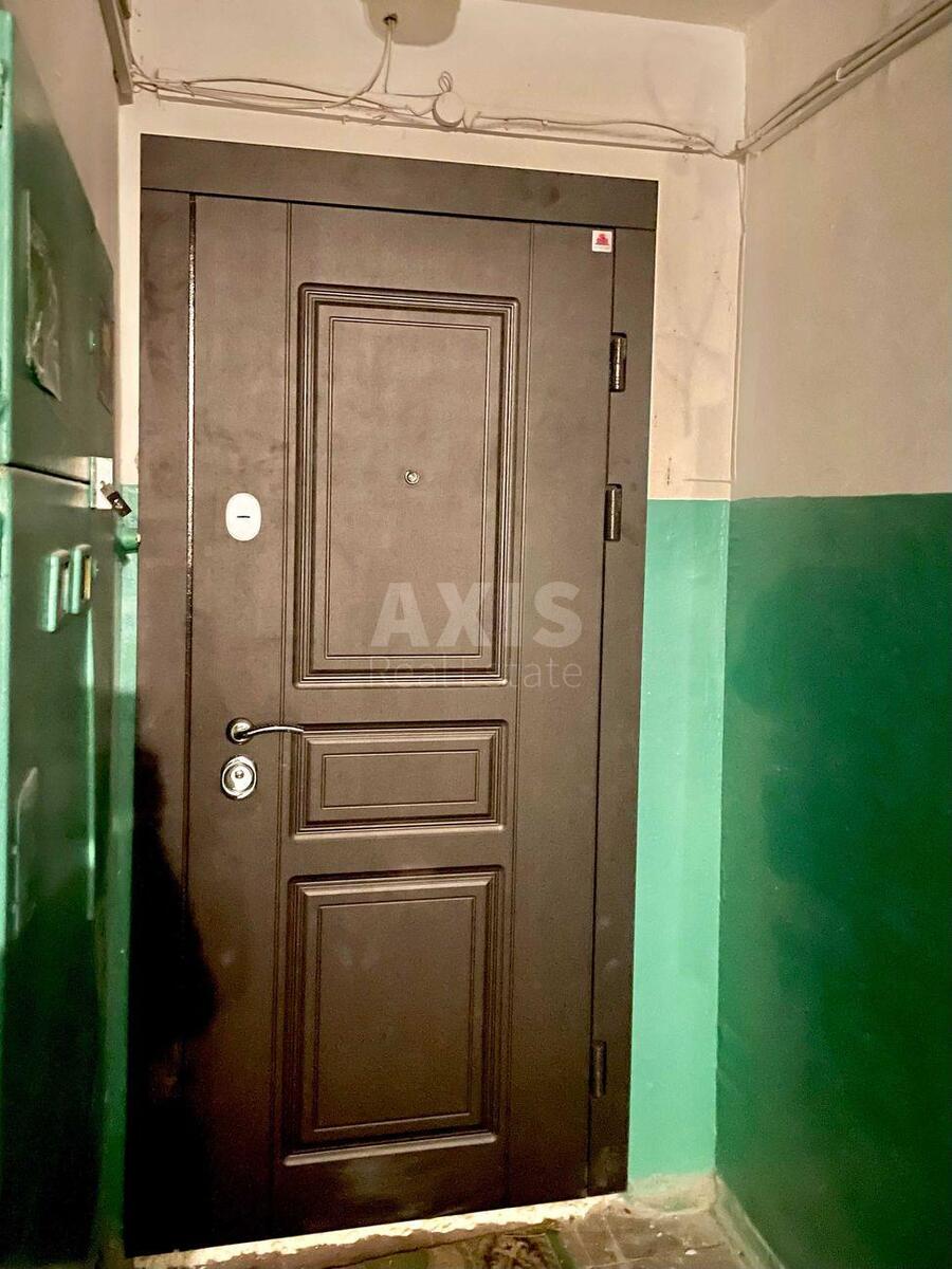 3k apartment pr-t Glushkova Akademika 18582401