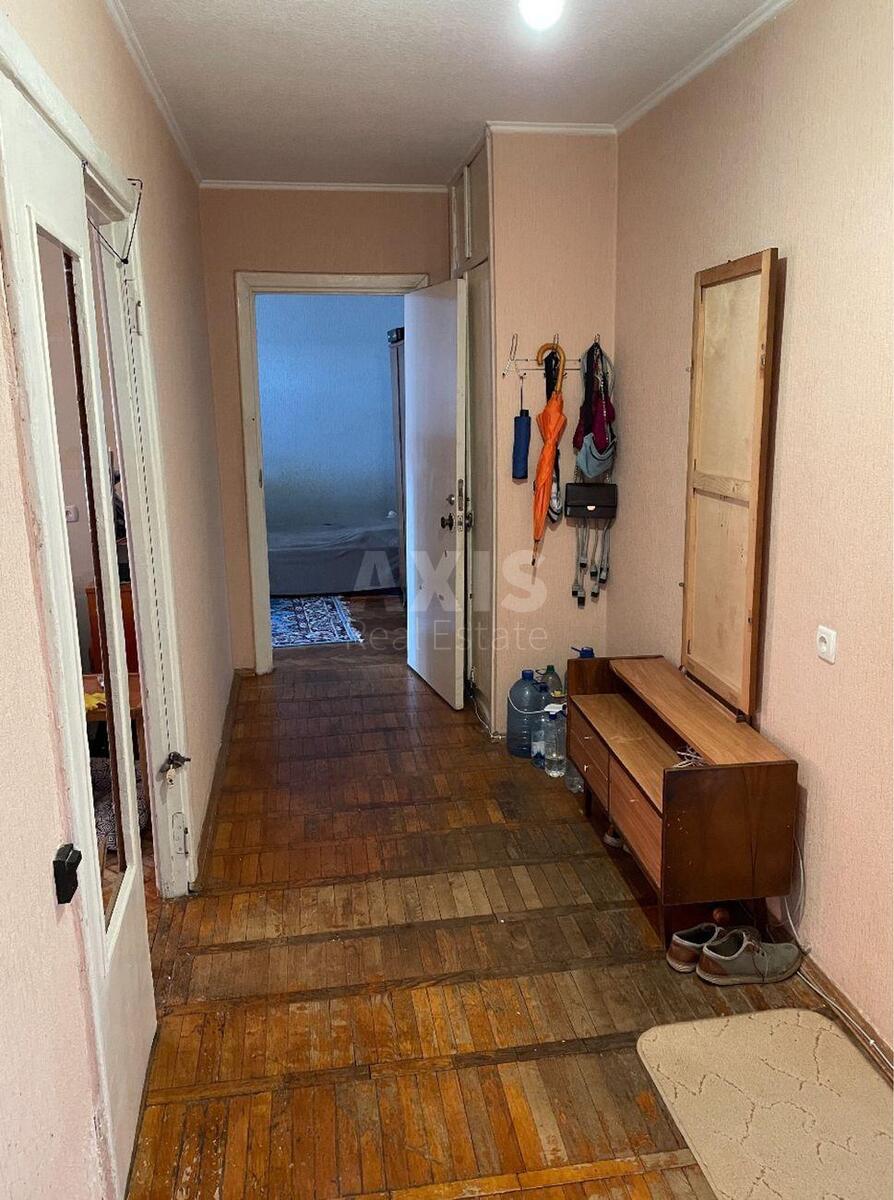 2k apartment vul. Vitrjani Gory 32
