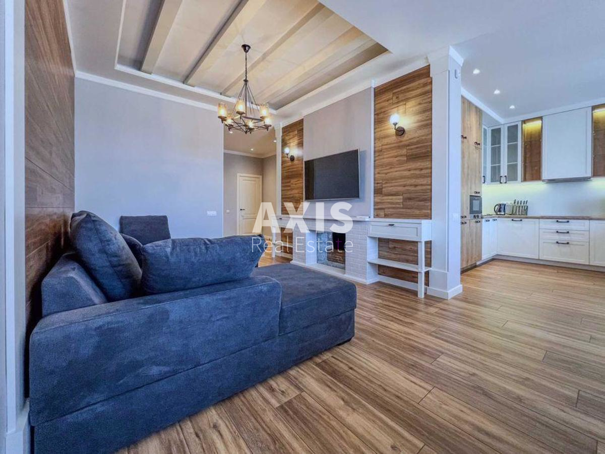 3k apartment vul. Kruglouniversytets'ka 6