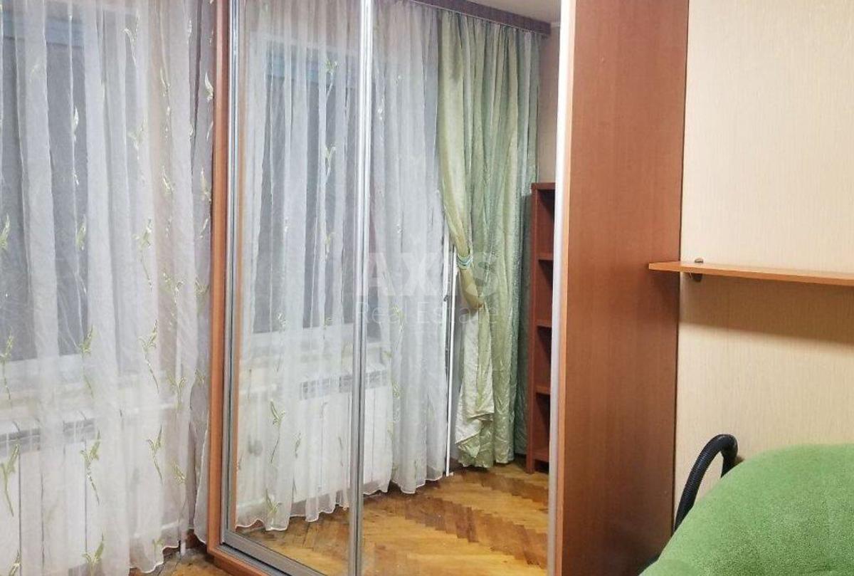 1k apartment shose Harkivs'ke 51Б4