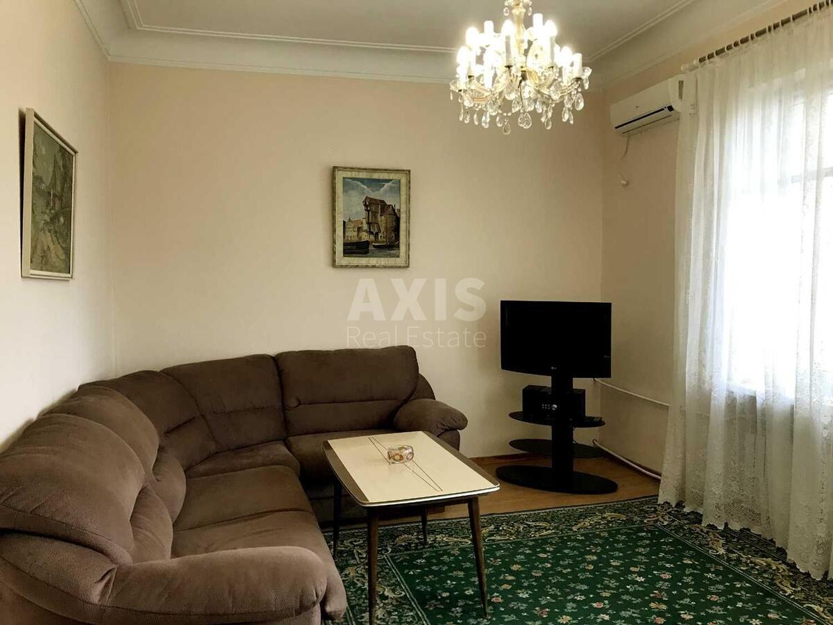 2k apartment vul. Mazepy Ivana 30